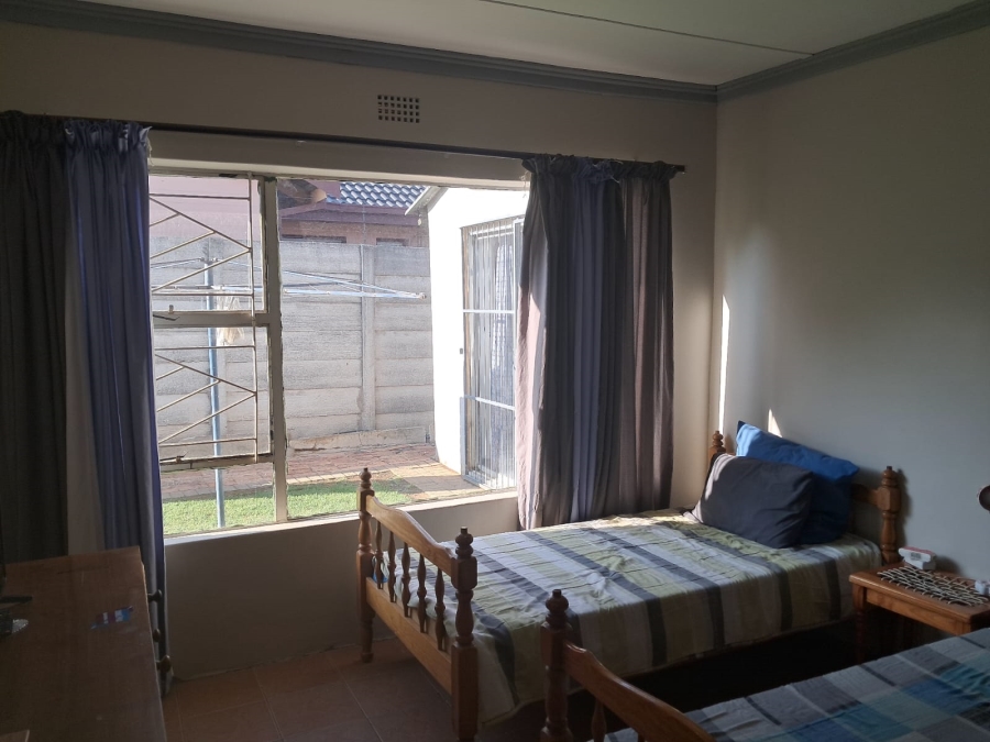 4 Bedroom Property for Sale in Riebeeckstad Free State